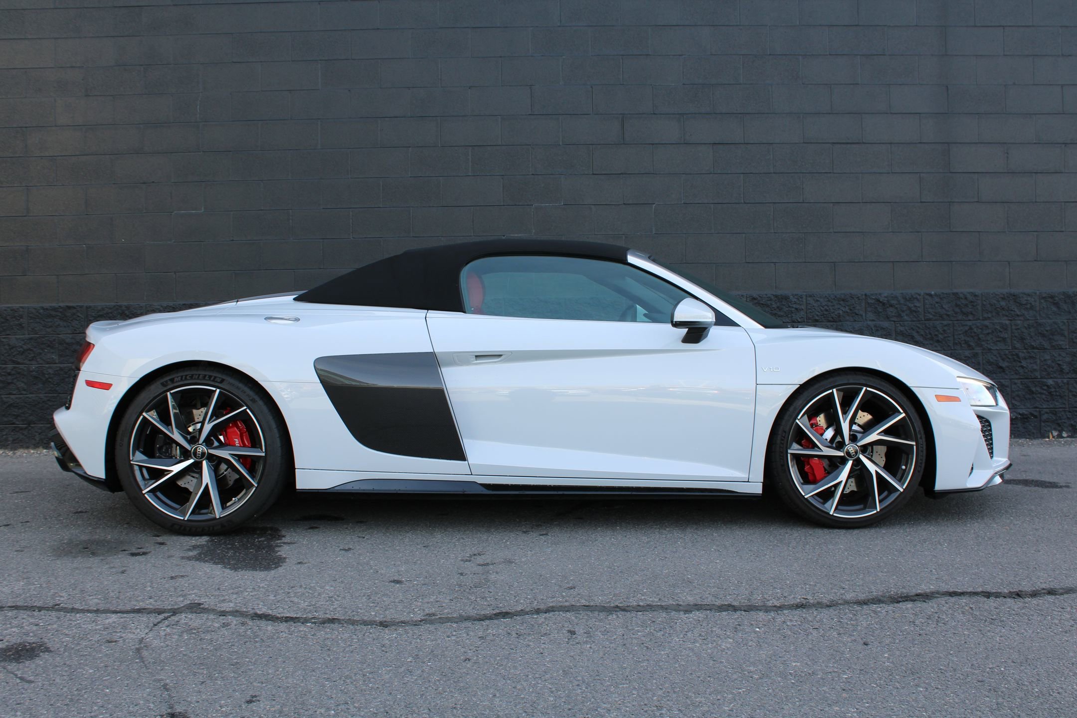 2023 Audi R8 Spyder V10 Performance photo 4