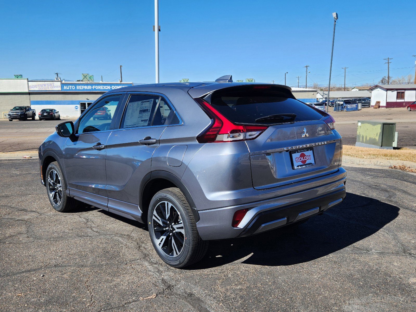 2025 Mitsubishi Eclipse Cross SEL photo 3