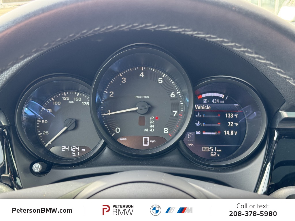 2024 Porsche Macan Base photo 24