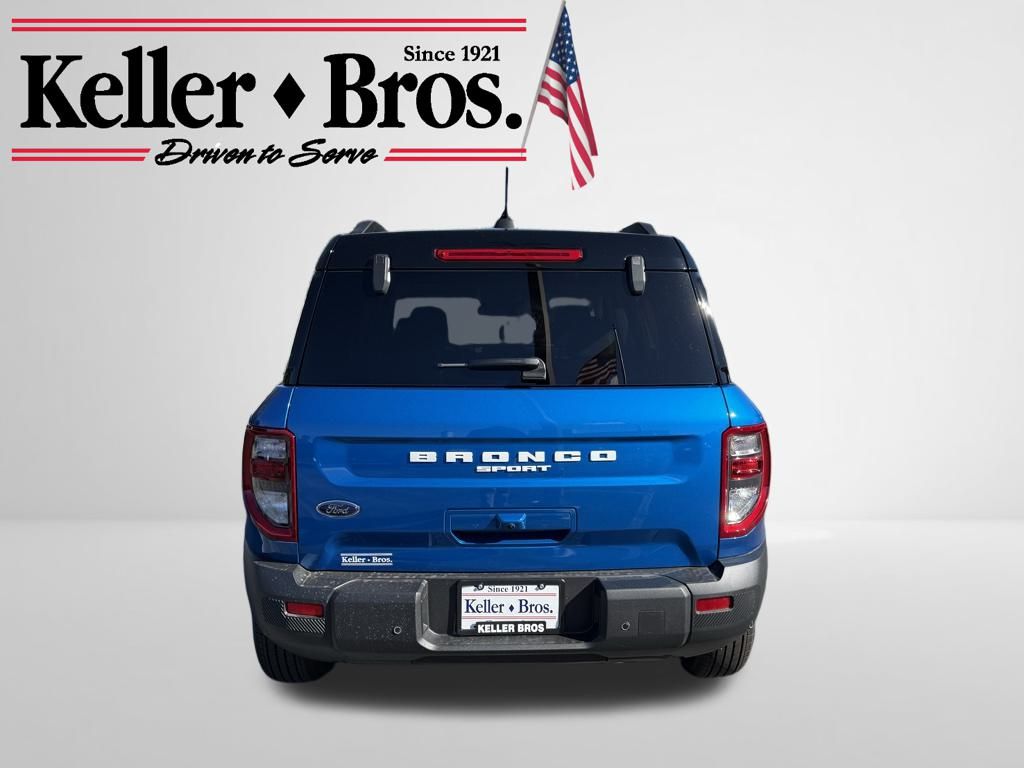 2025 Ford Bronco Sport Outer Banks photo 3