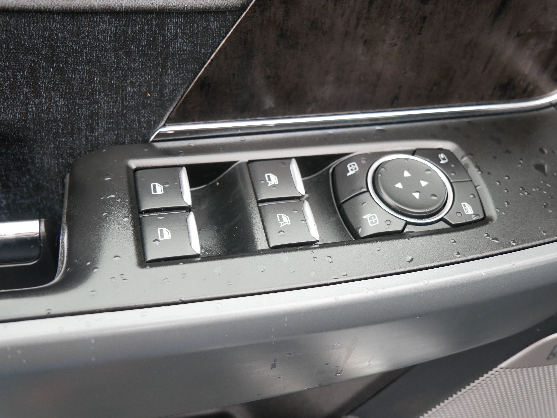 2022 Ford F-150 Lariat photo 18