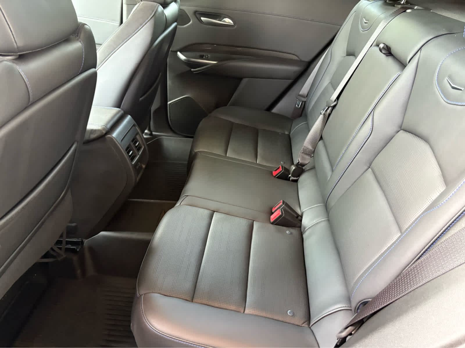 2025 Cadillac XT4 Sport photo 19