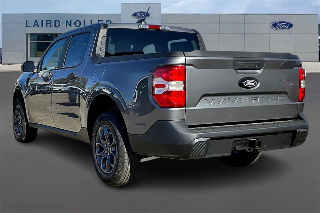2025 Ford Maverick XLT photo 3