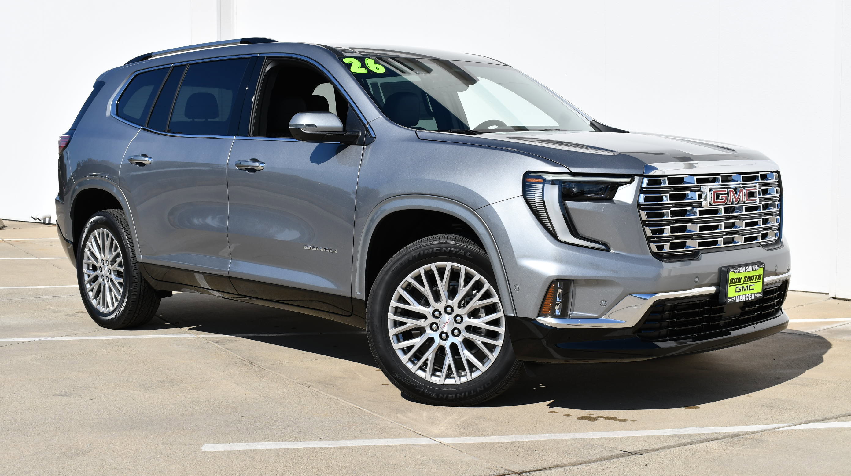 2026 Gmc Acadia Denali photo 2