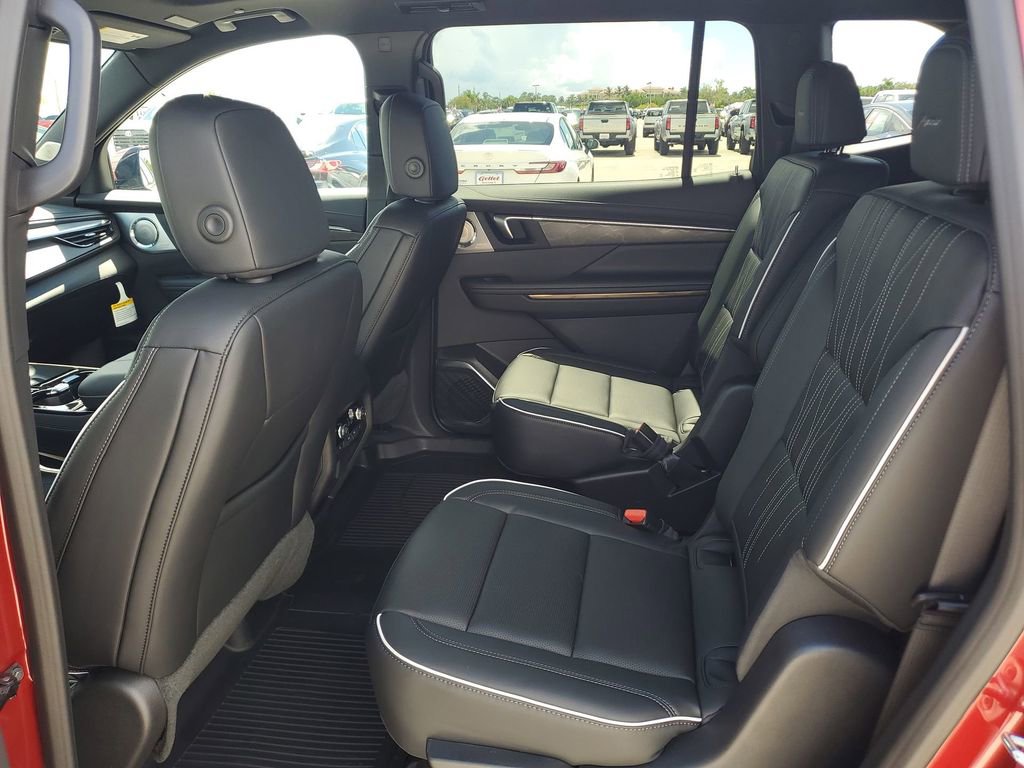 2026 Buick Enclave Avenir photo 22