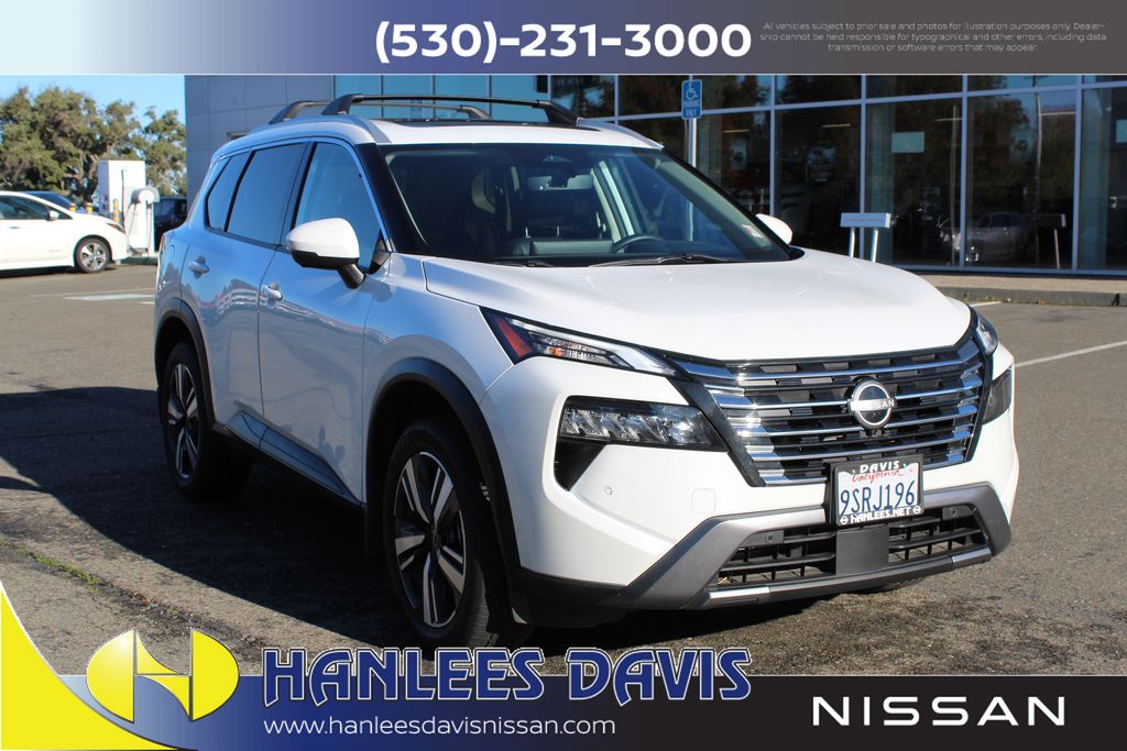 2024 Nissan Rogue SL photo 4