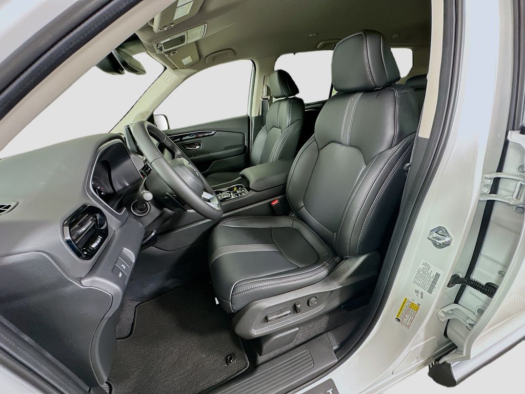 2025 Honda Pilot EX-L photo 15