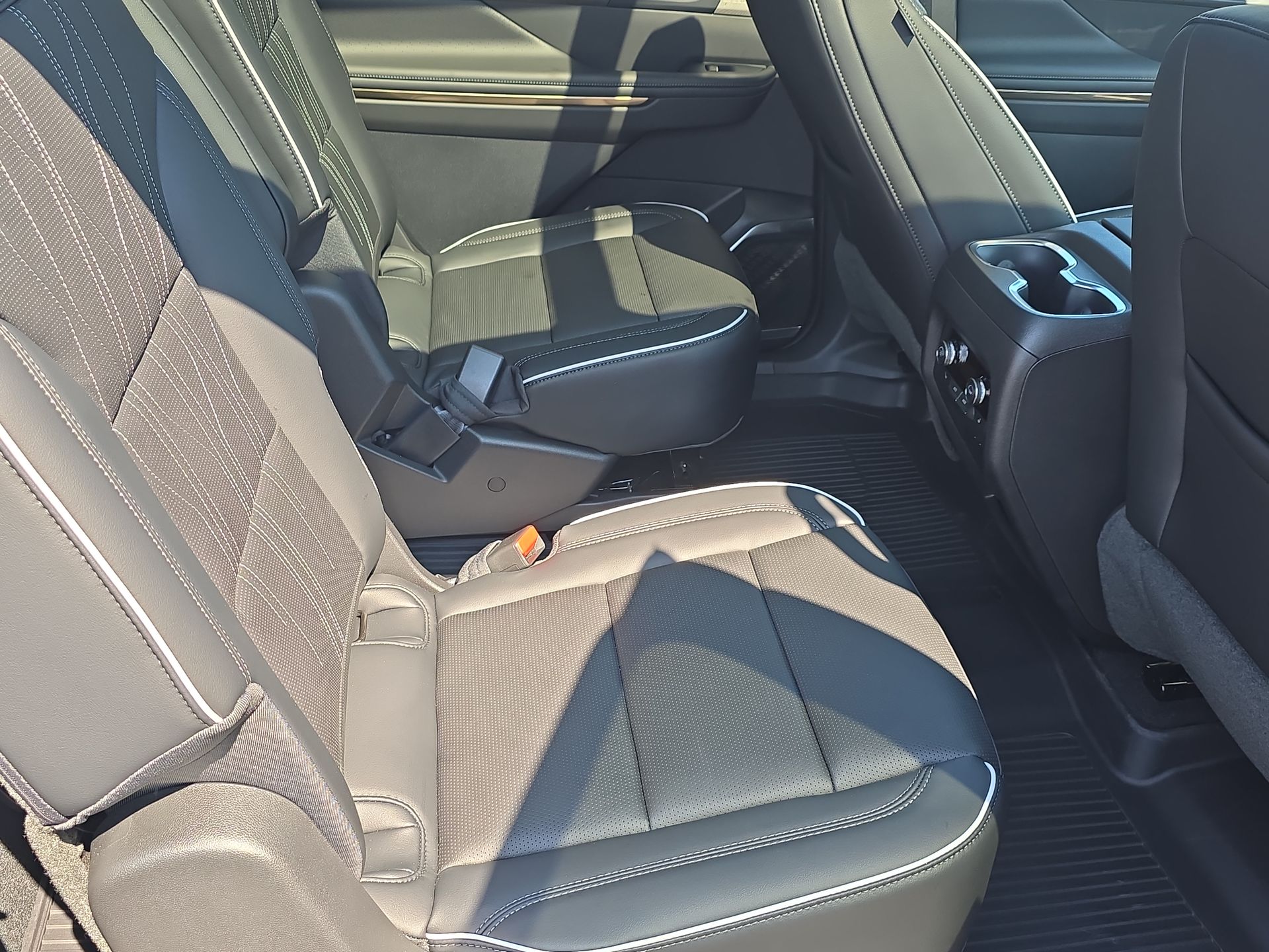2026 Buick Enclave Avenir photo 65