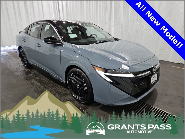 2026 Nissan Sentra SR's photo