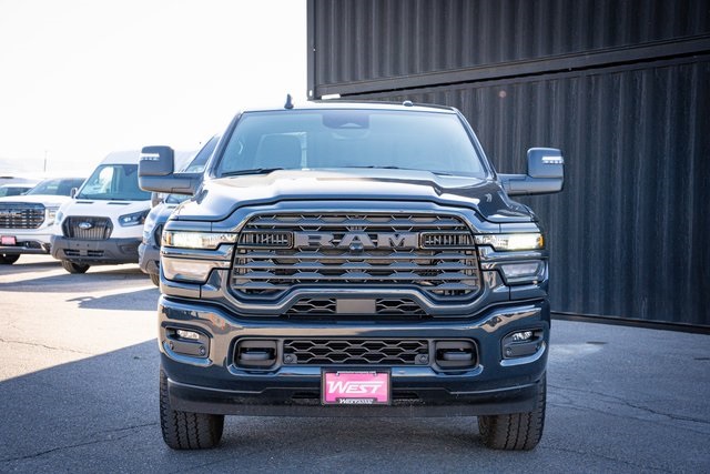 2025 Ram 2500 Big Horn photo 3