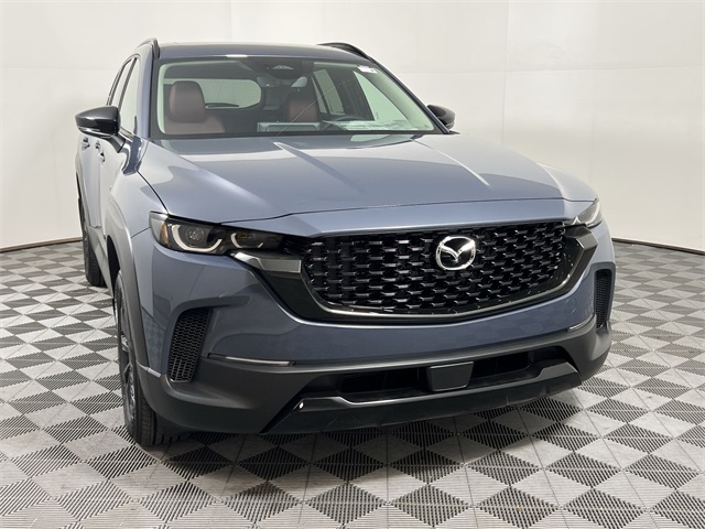 2025 Mazda CX-50 Premium photo 3