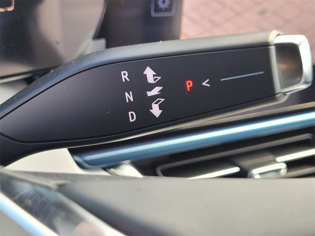 2026 Chevrolet Equinox EV 1LT photo 20