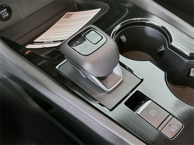 2024 Nissan Rogue SV photo 19