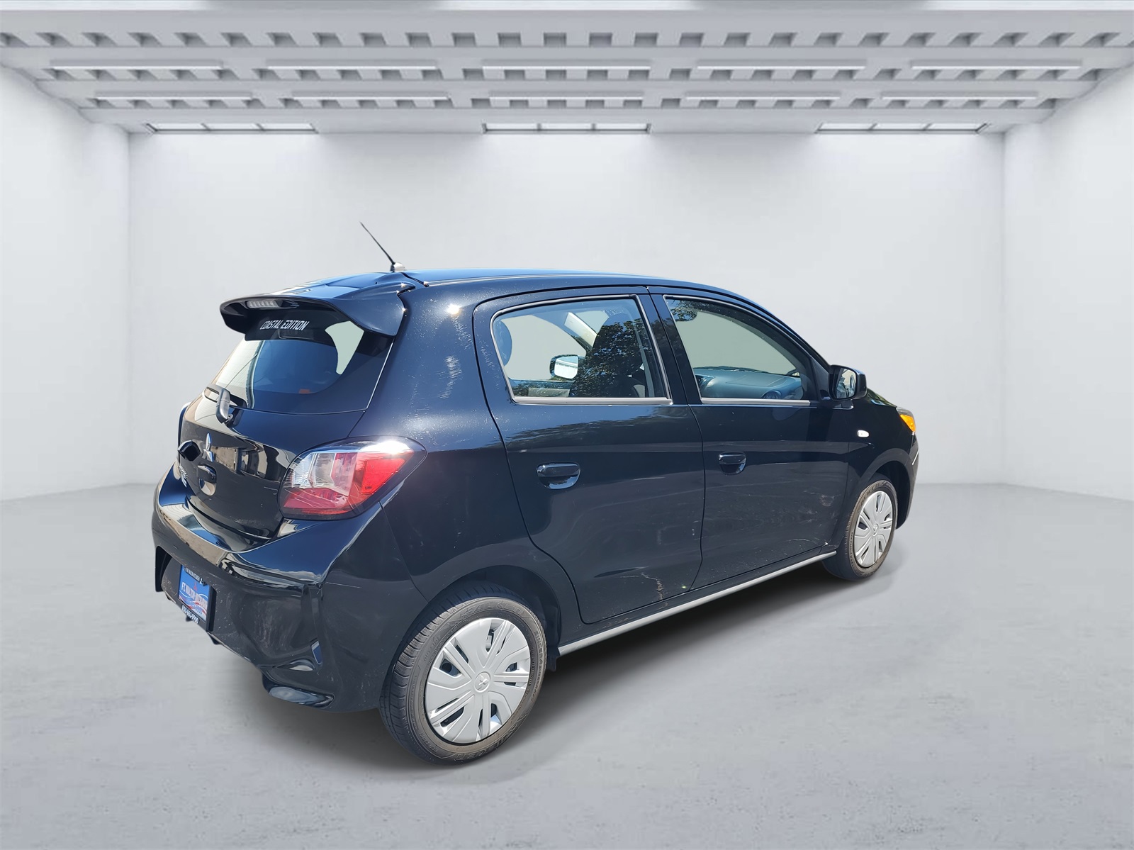 2024 Mitsubishi Mirage ES LE photo 4