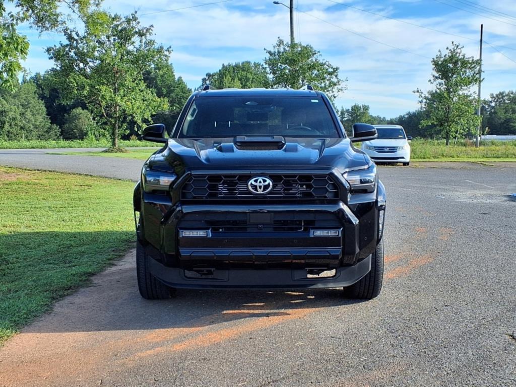 2025 Toyota 4Runner photo 2