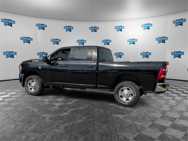 2024 Ram 3500 Tradesman photo 3