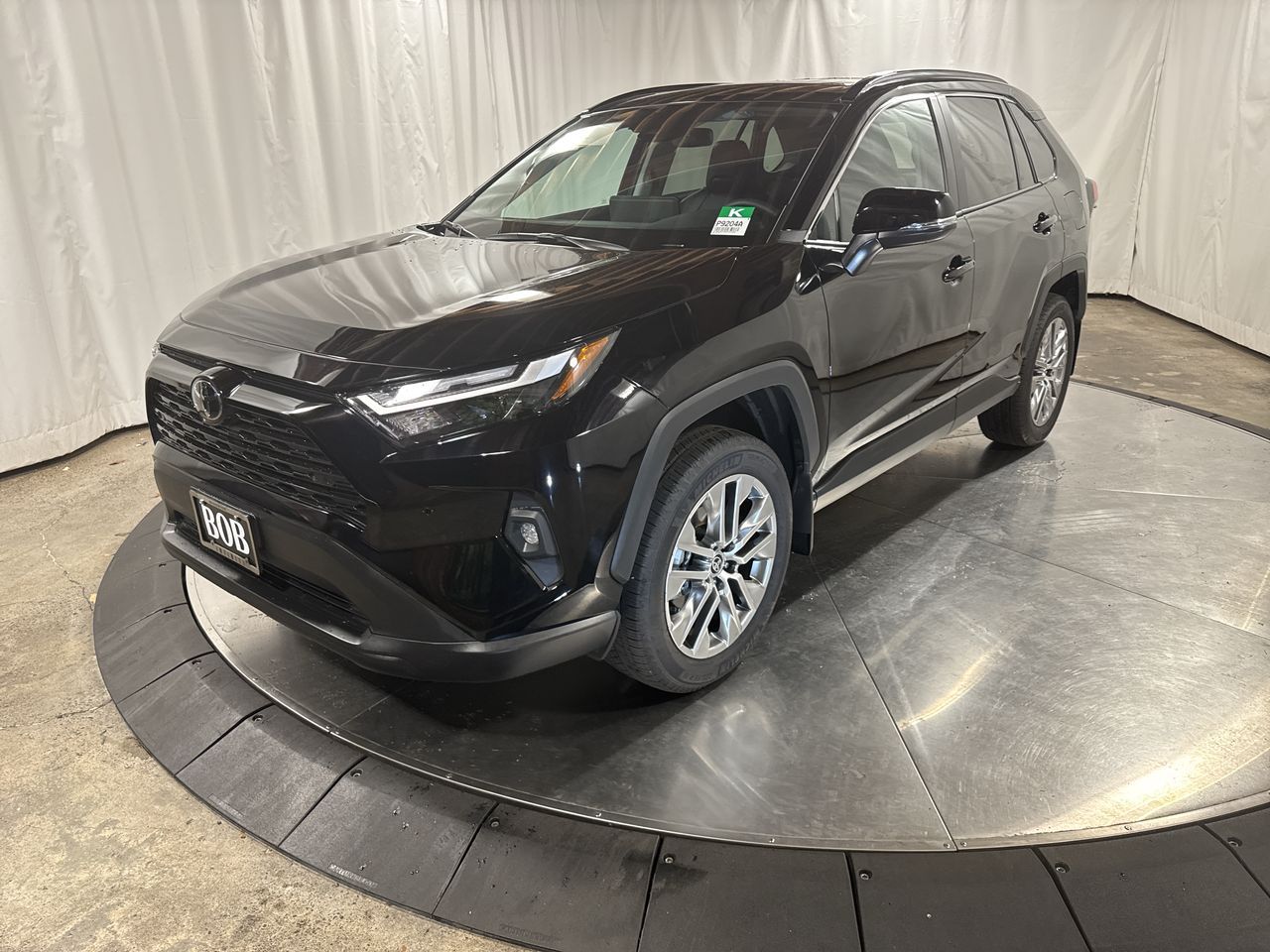 2025 Toyota RAV4 XLE Premium's photo