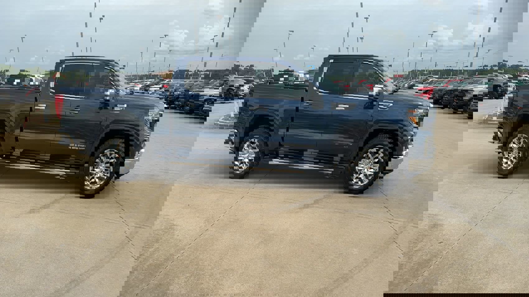 2020 Gmc Sierra 1500 SLT photo 9