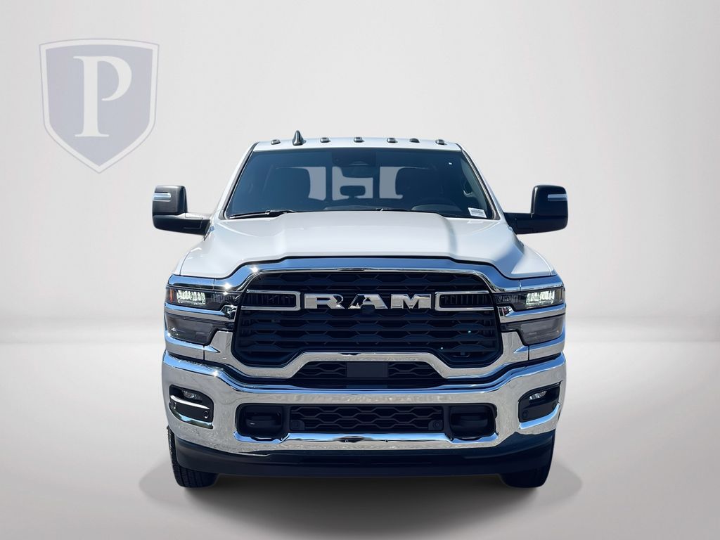 2026 Ram 3500 Tradesman photo 2
