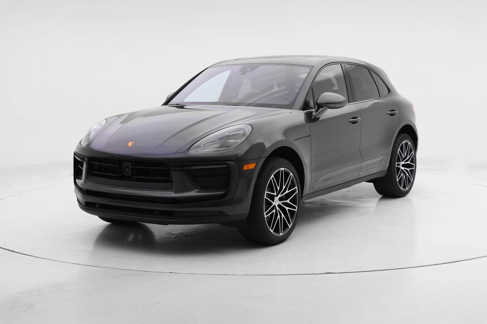 2025 Porsche Macan