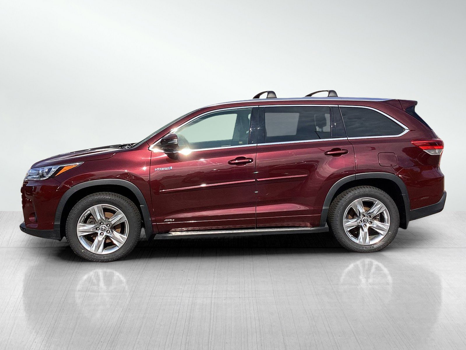 Used 2017 Toyota Highlander Limited with VIN 5TDDGRFH5HS034863 for sale in Brainerd, Minnesota