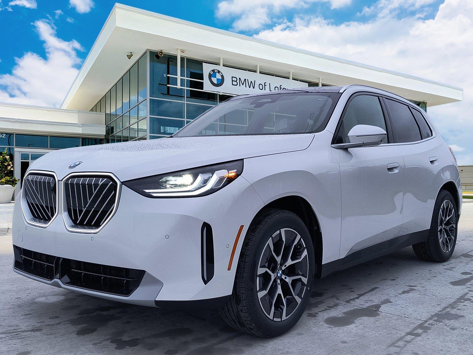 2026 BMW X3 30's photo