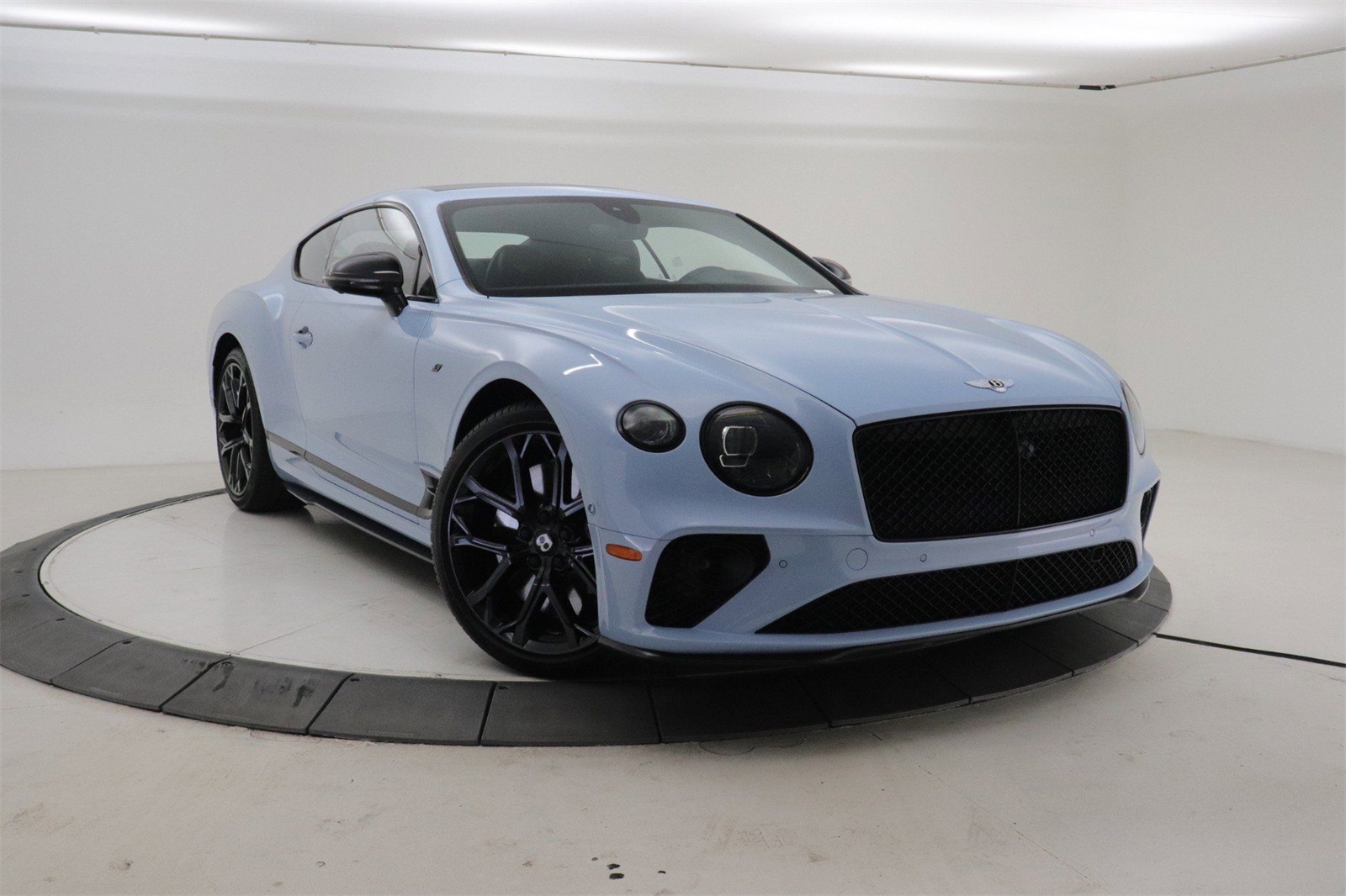 Used 2024 Jetstream II Metallic Bentley V8 S image 1