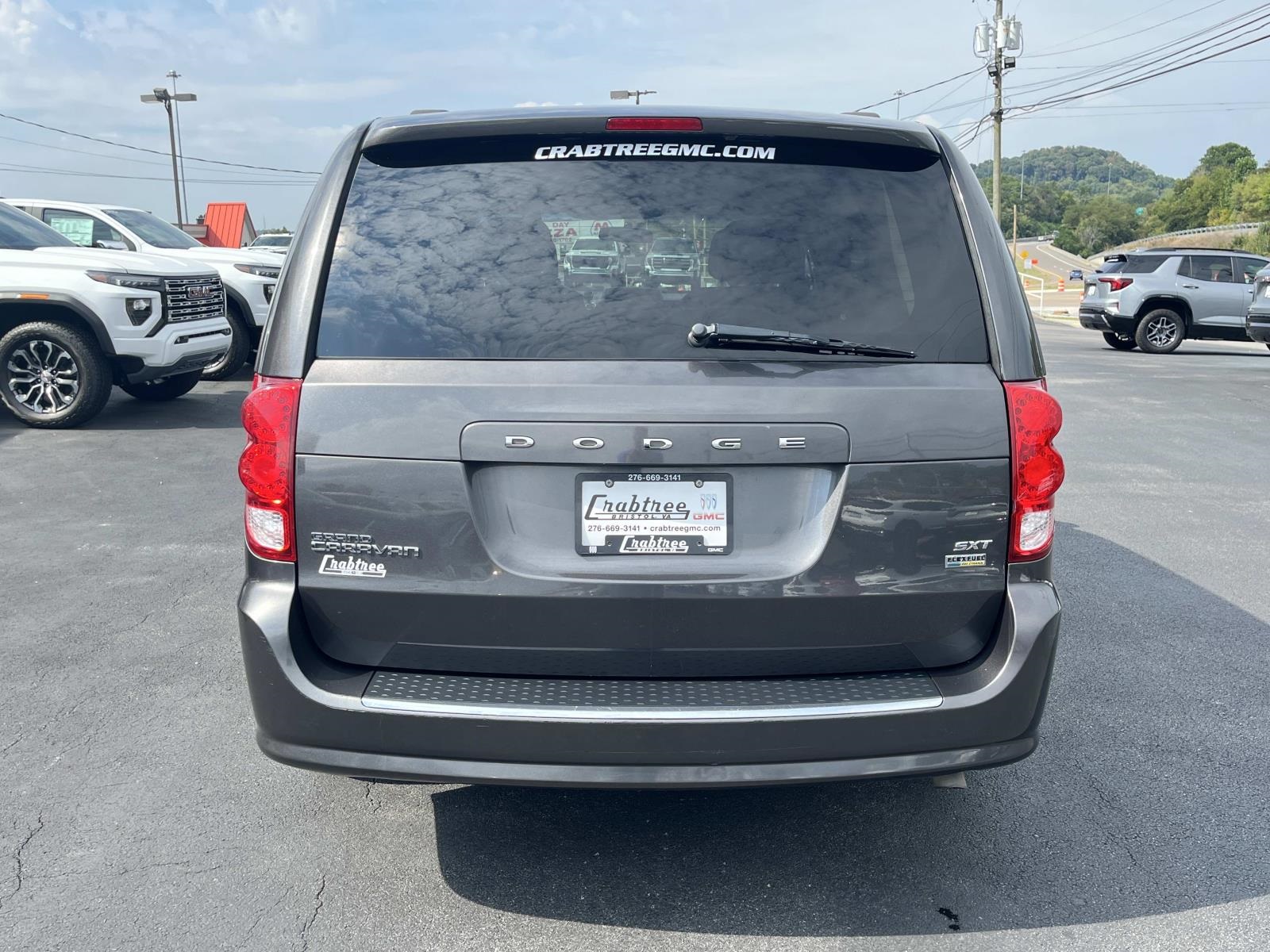 2015 Dodge Grand Caravan SXT photo 4