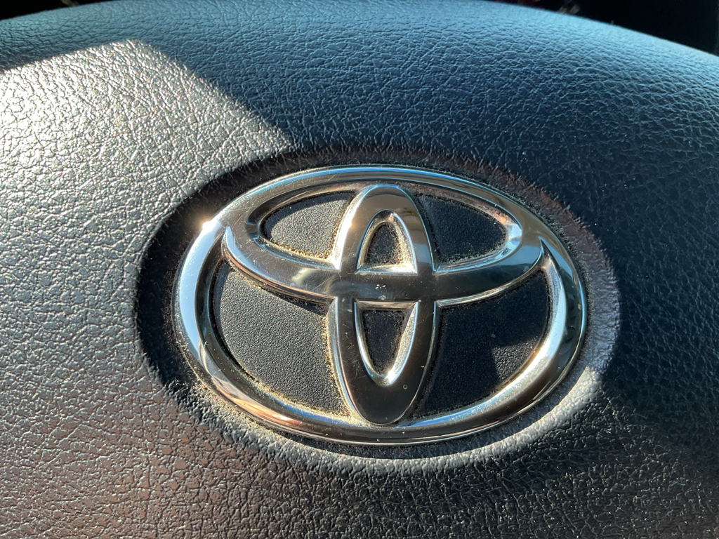 2012 Toyota Highlander Limited photo 17