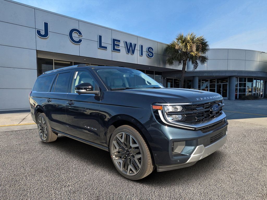 2025 Ford Expedition Platinum's photo
