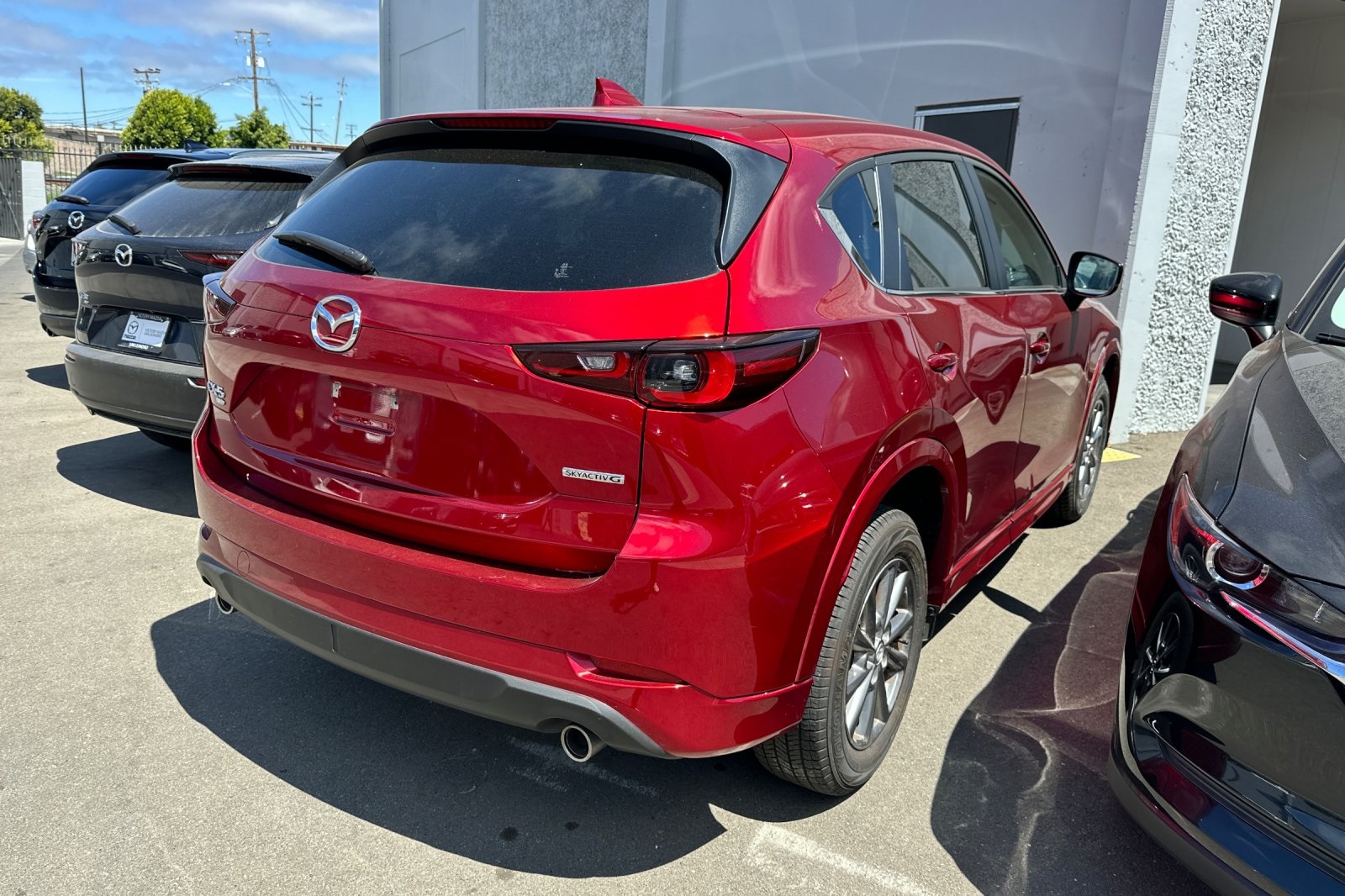 2024 Mazda CX-5 2.5 S Preferred photo 2