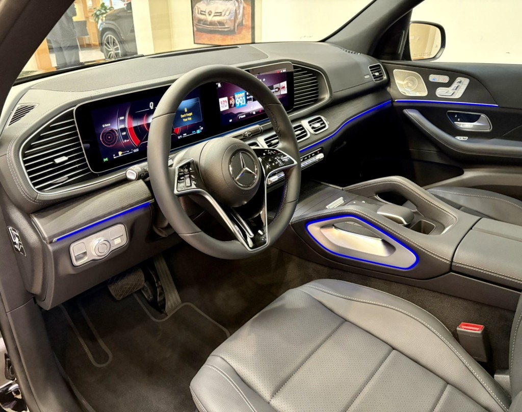 2026 Mercedes Benz GLE 350 4MATIC photo 4