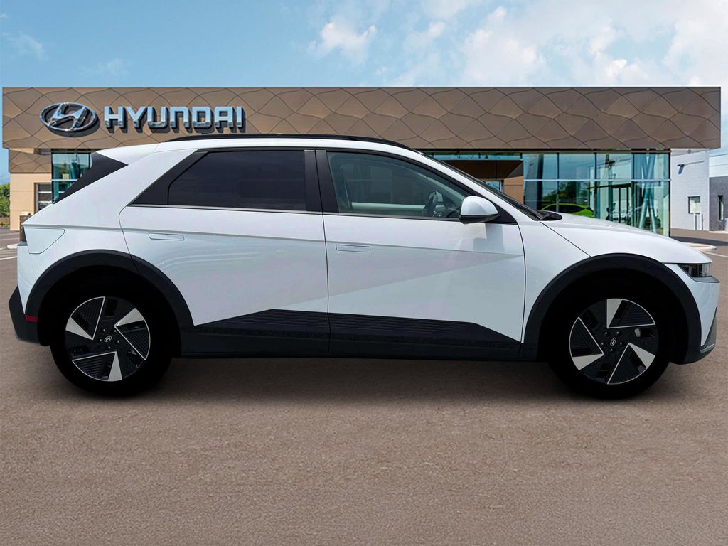 2025 Hyundai Ioniq 5 SEL photo 9