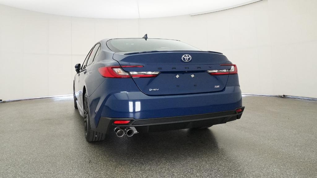 2026 Toyota Camry SE photo 15