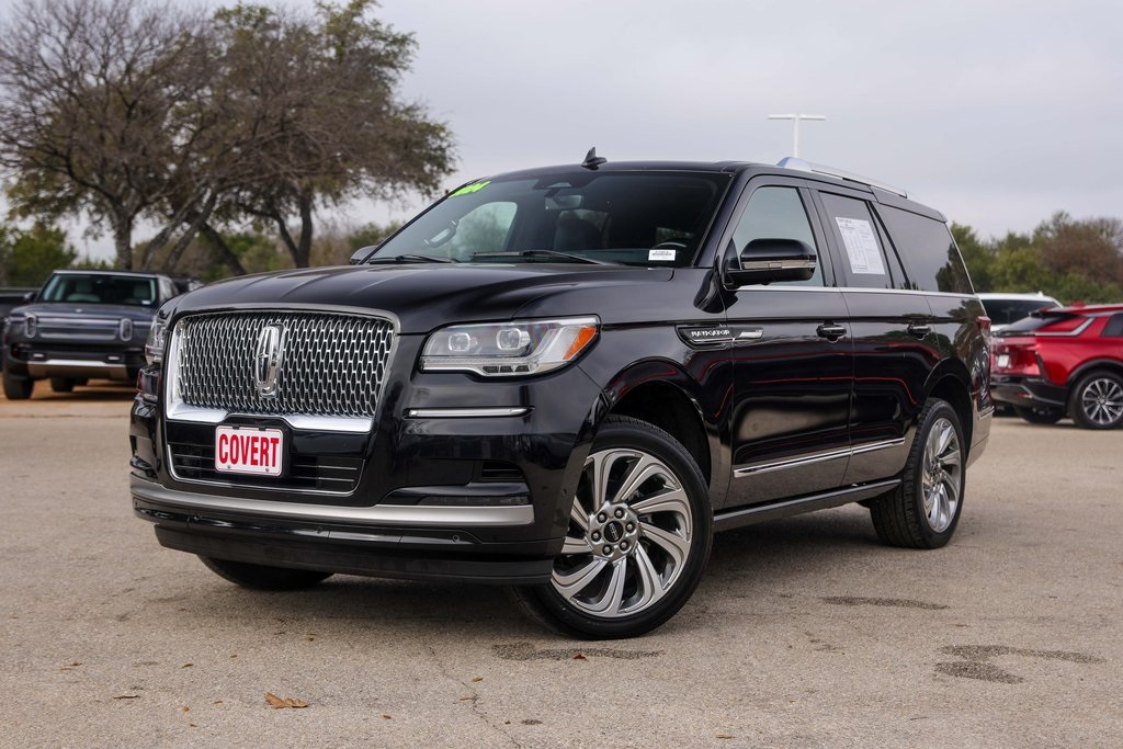 2024 Lincoln Navigator Reserve's photo