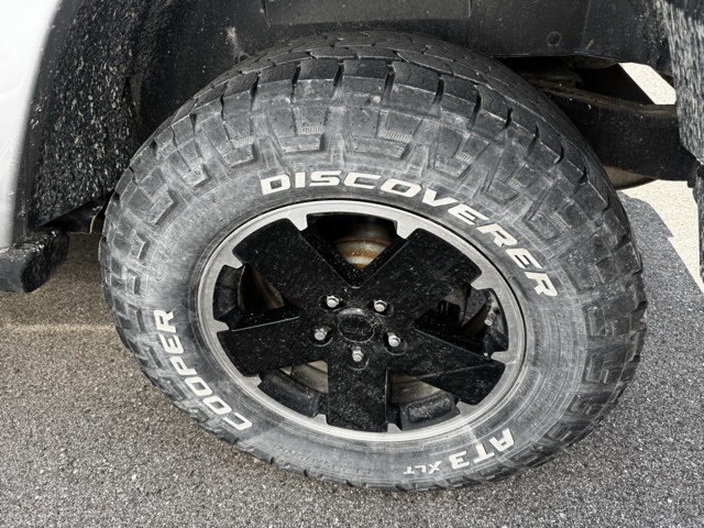 2014 Jeep Wrangler Unlimited Sahara photo 6
