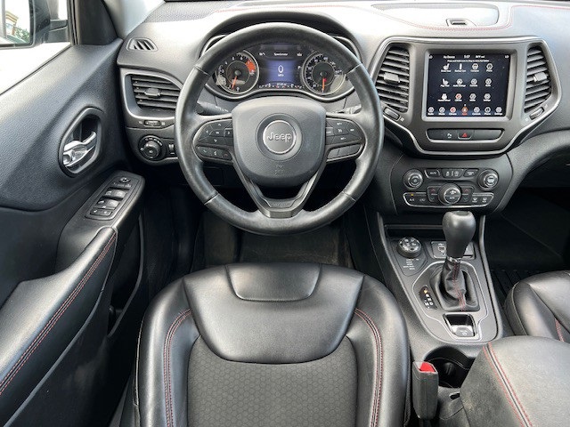 2019 Jeep Cherokee Trailhawk photo 21