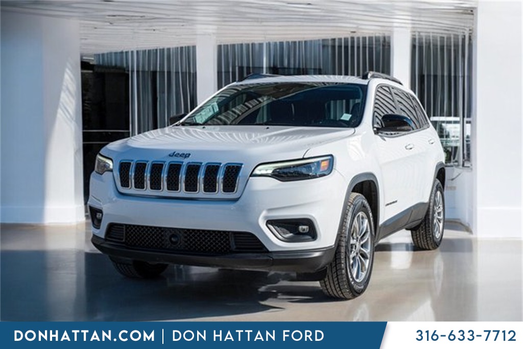2022 Jeep Cherokee Latitude Lux's photo