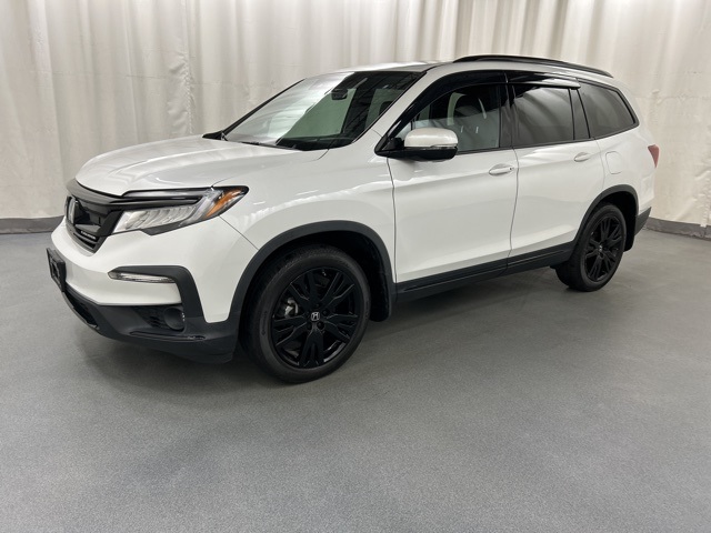 2022 Honda Pilot Black Edition photo 2