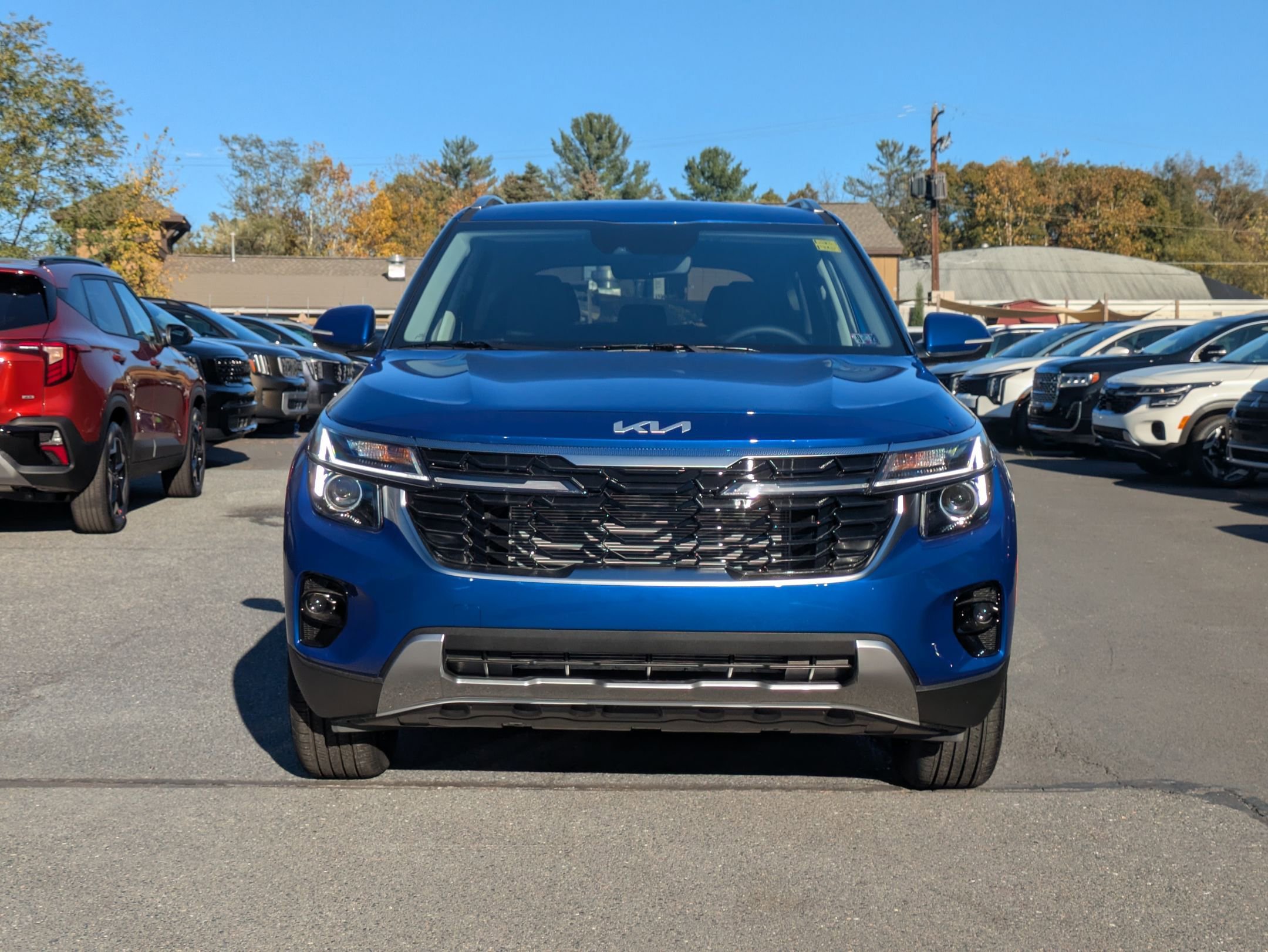 2026 Kia Seltos S photo 2