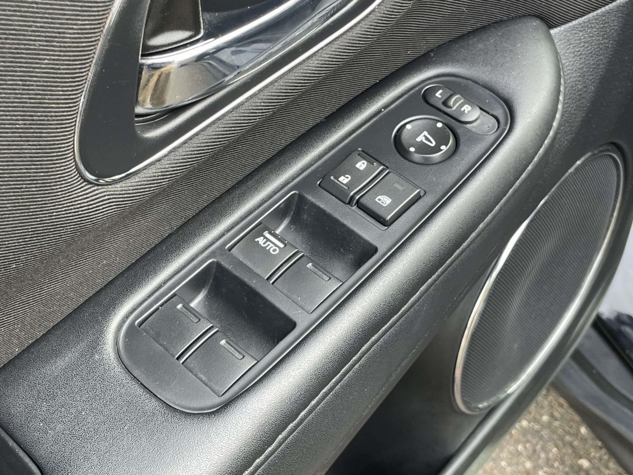 2018 Honda HR-V EX photo 14