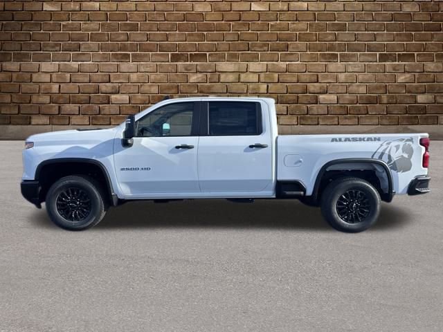 2026 Chevrolet Silverado 2500HD Work Truck photo 2