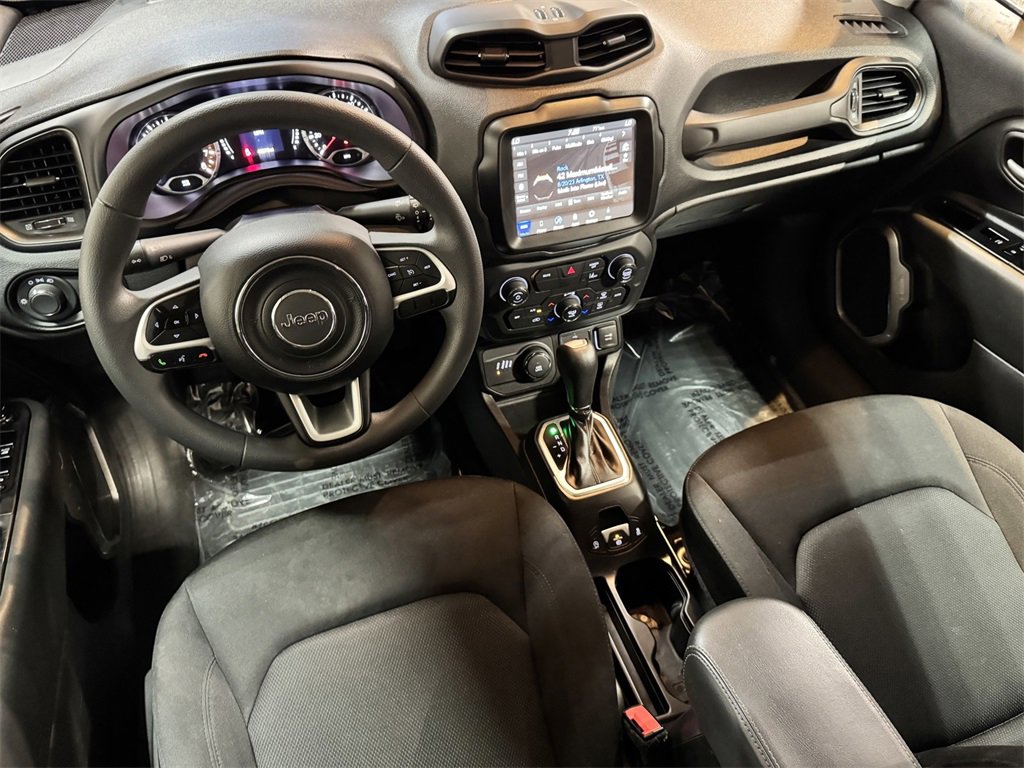 2023 Jeep Renegade Latitude Upland photo 36