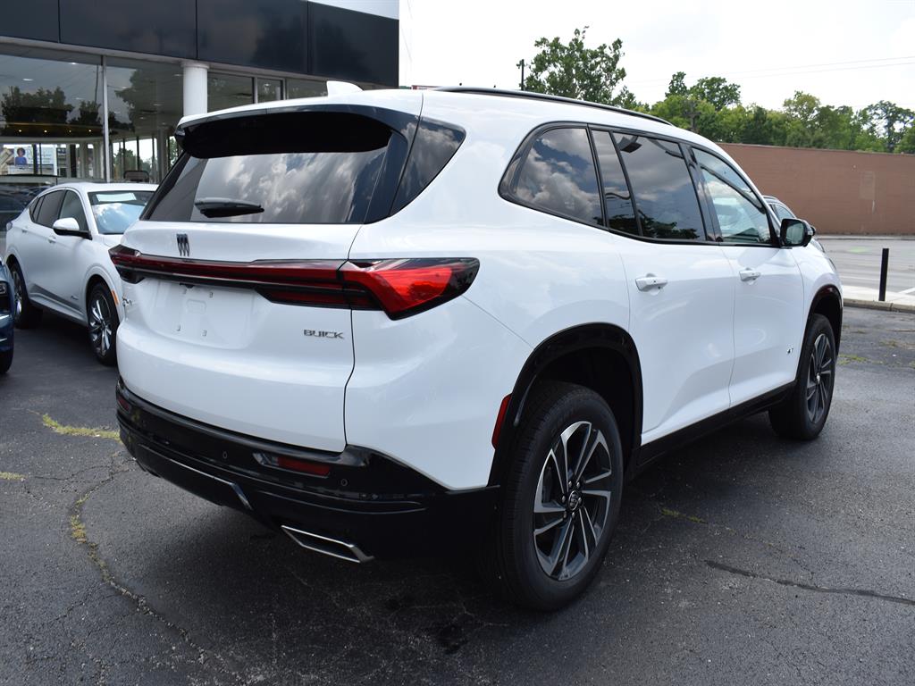 2026 Buick Enclave Sport Touring photo 3