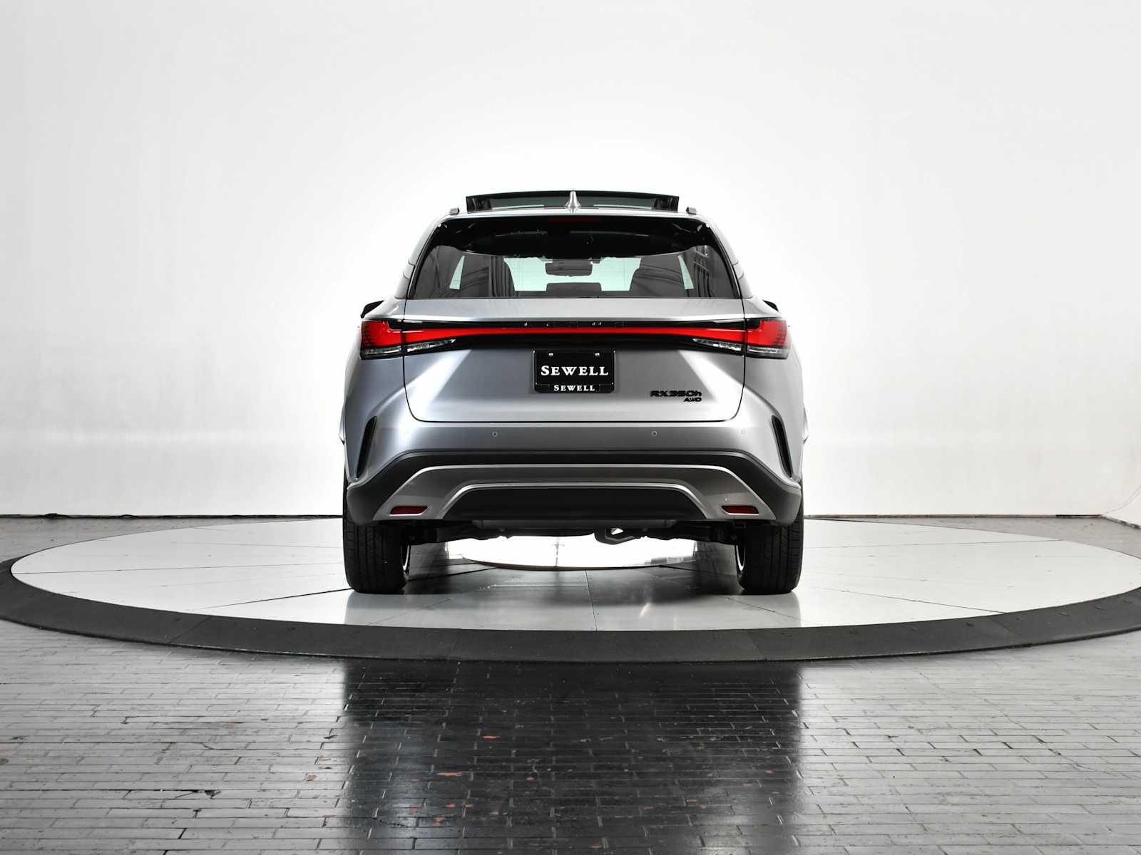 2025 Lexus RX 350h Luxury photo 3