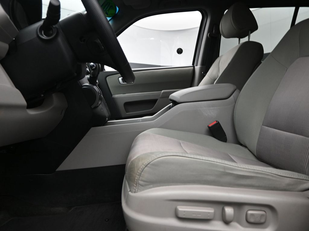 2013 Honda Pilot EX photo 11