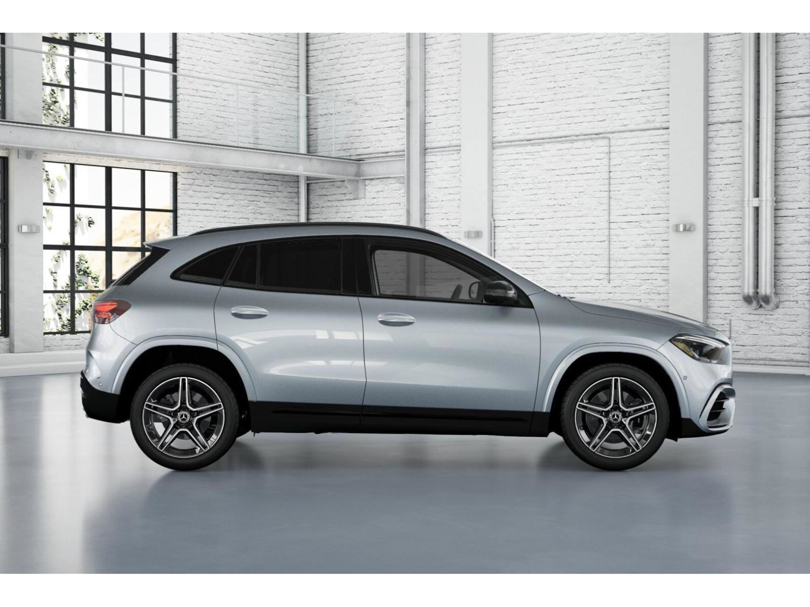 2026 Mercedes Benz GLA 250 4MATIC photo 2