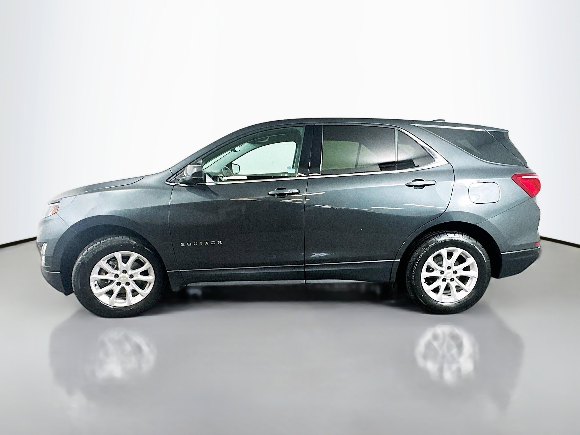 2020 Chevrolet Equinox LT photo 4