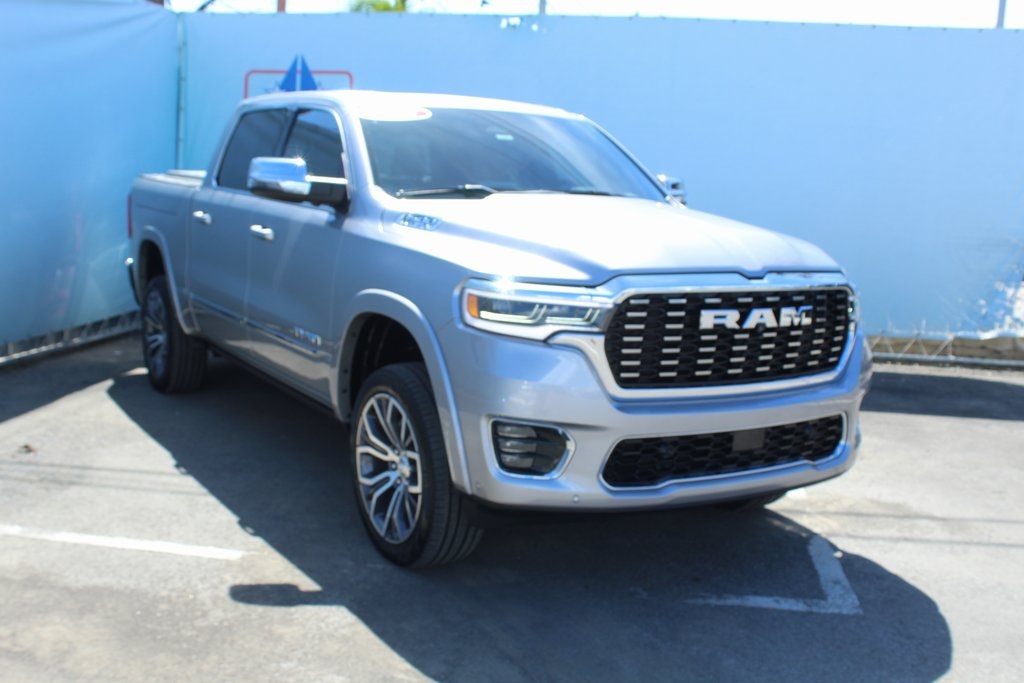 2025 Ram 1500 photo 4