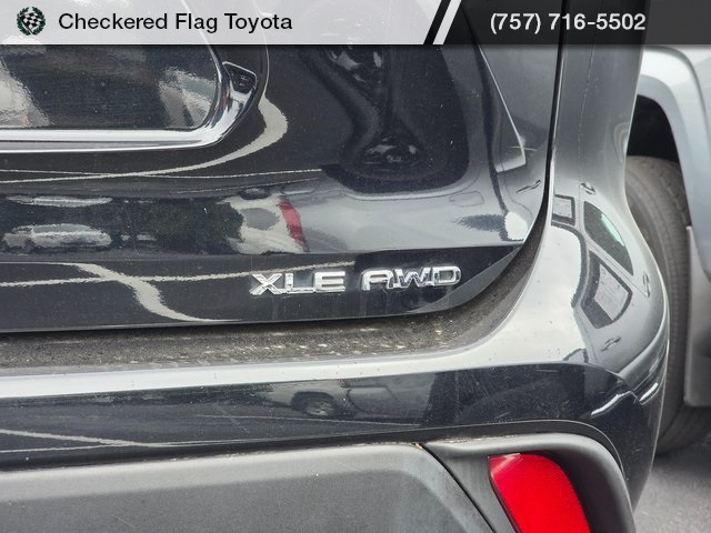 2022 Toyota Highlander XLE photo 7